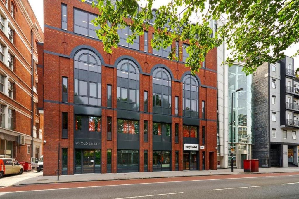 easyHotel London City Shoreditch 4