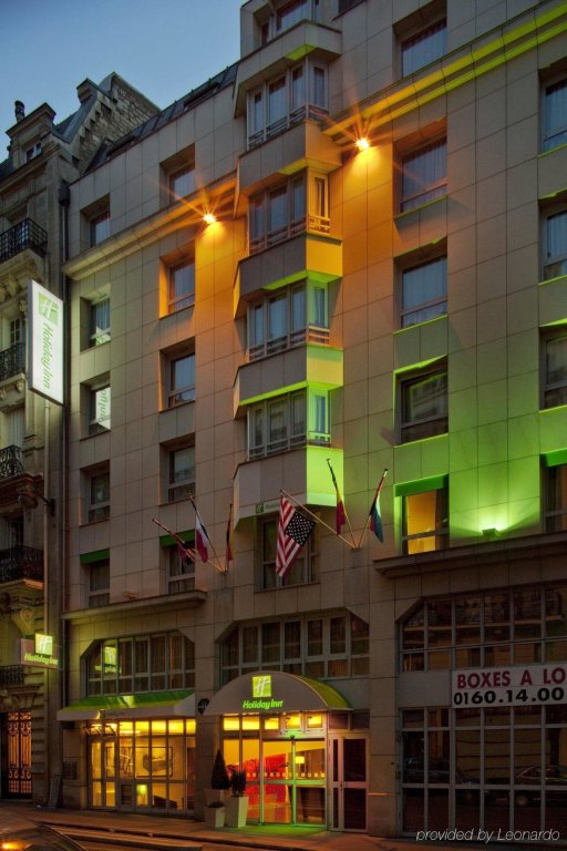 Holiday Inn Paris - Montmartre, an IHG Hotel 4