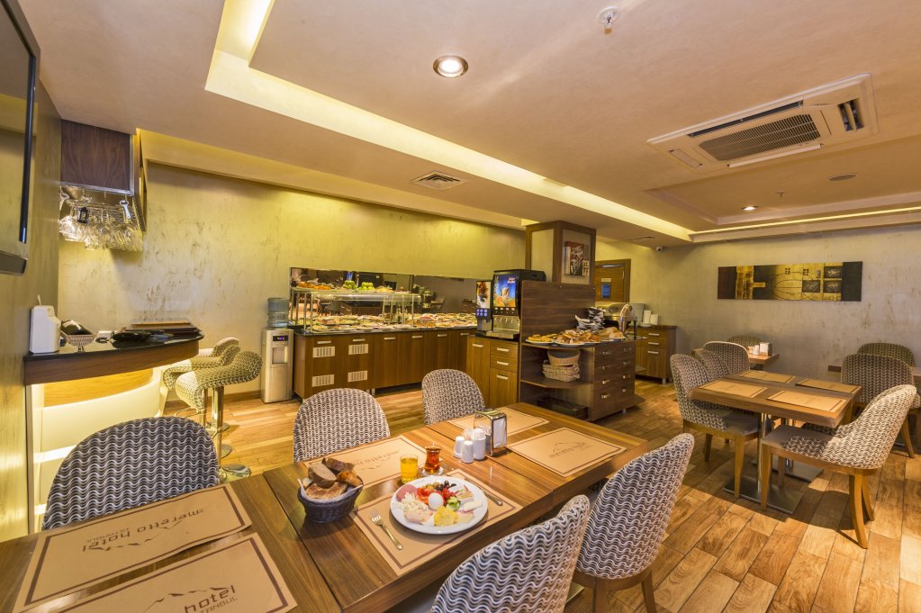 The Meretto Hotel İstanbul Old City 6