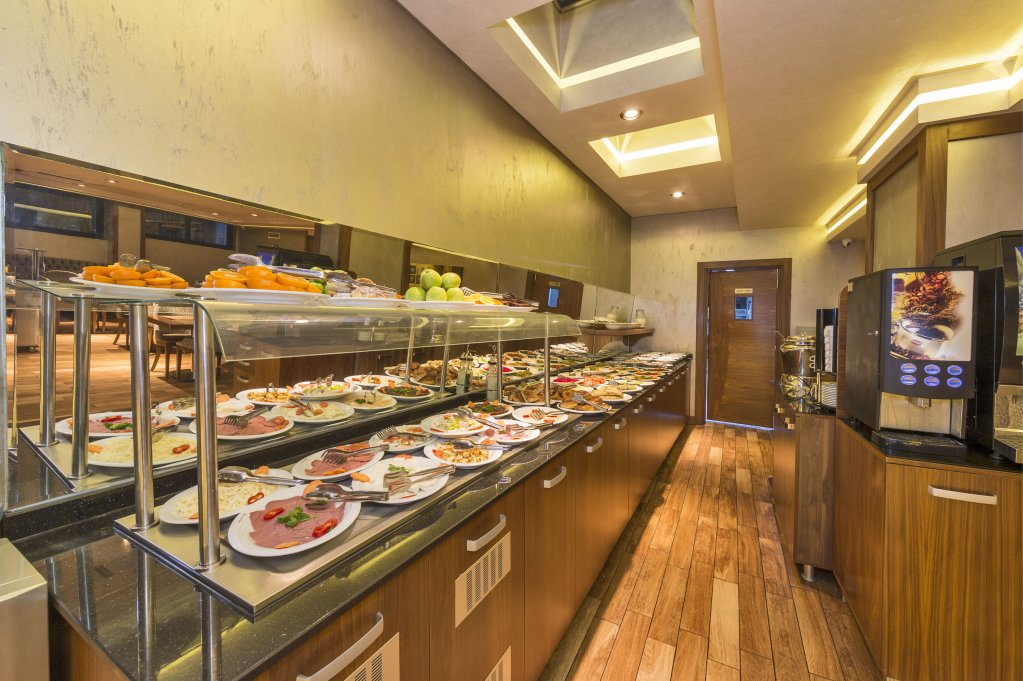 The Meretto Hotel İstanbul Old City 7