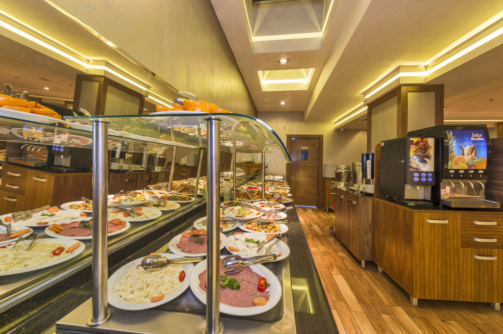 The Meretto Hotel İstanbul Old City 8