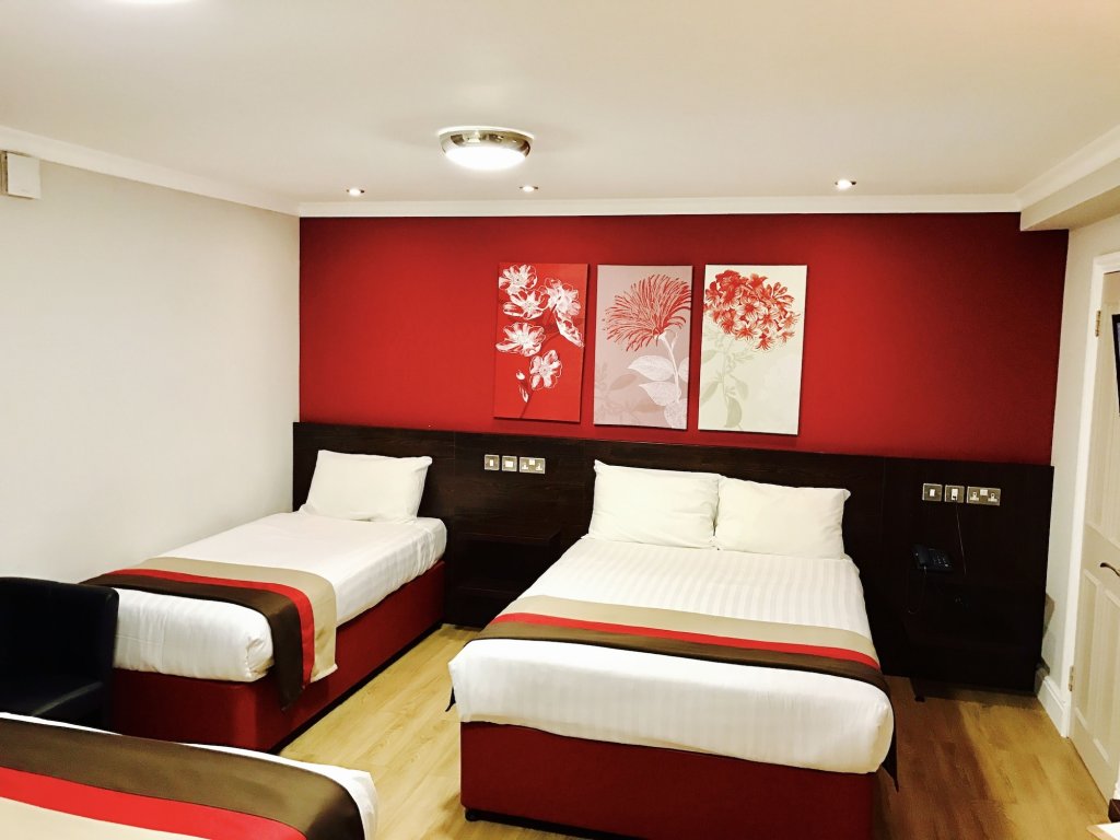 Royal Cambridge Hotel 9