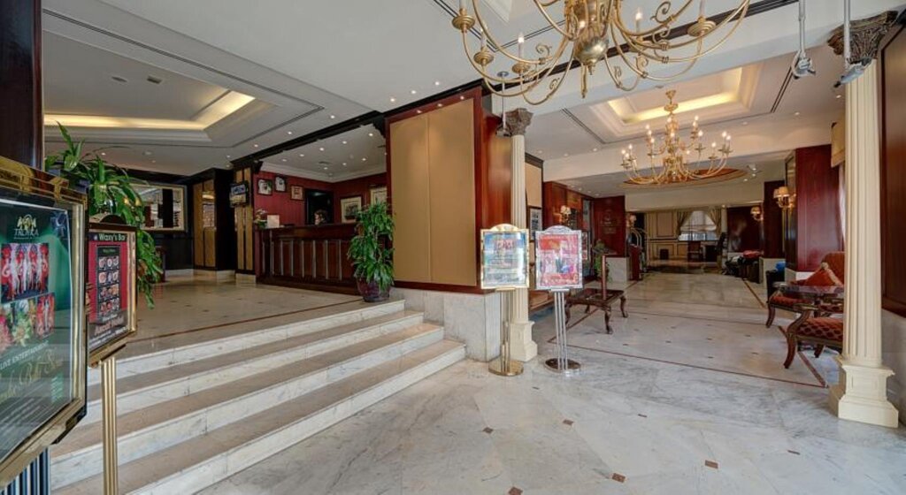 Ascot Hotel 7