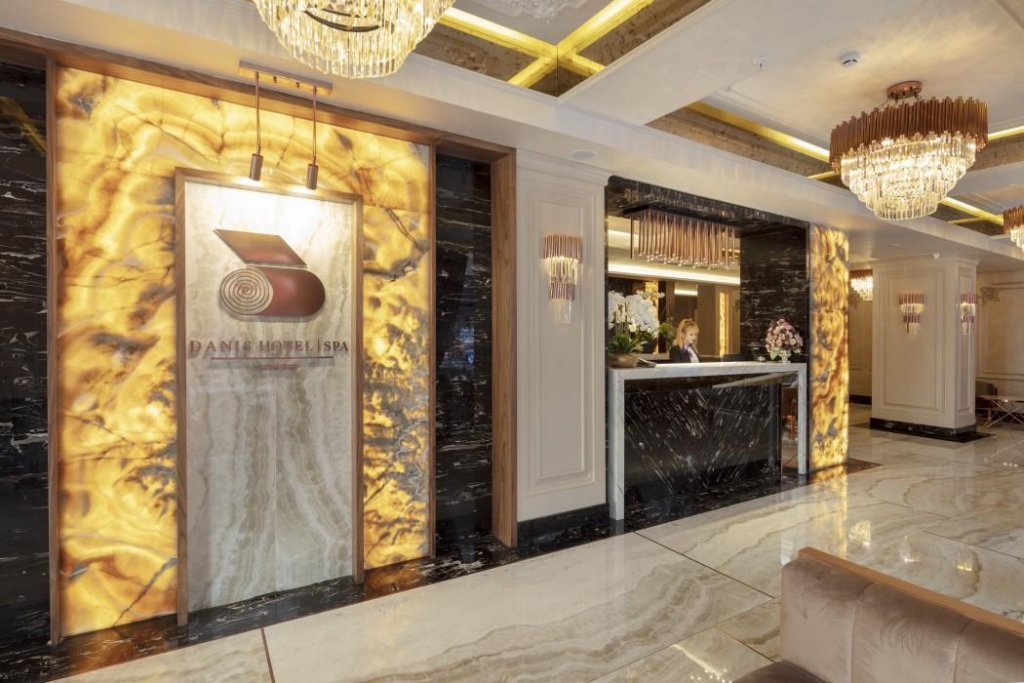 Danis Hotel 2