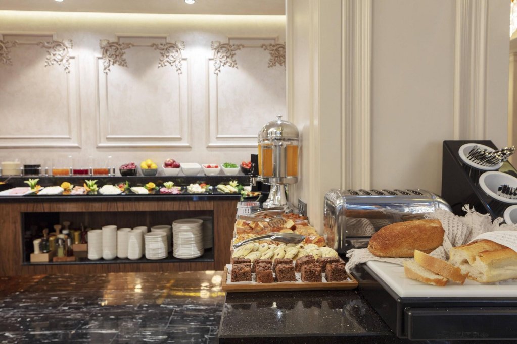 Danis Hotel 5