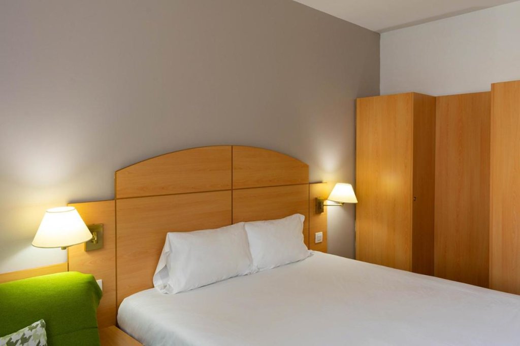 Hotel Campanile Madrid - Alcalá de Henares 24