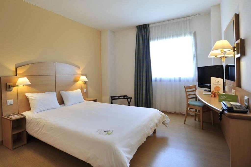 Hotel Campanile Madrid - Alcalá de Henares 5