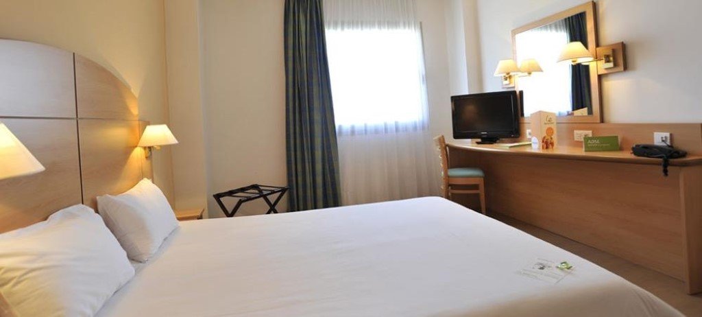 Hotel Campanile Madrid - Alcalá de Henares 6