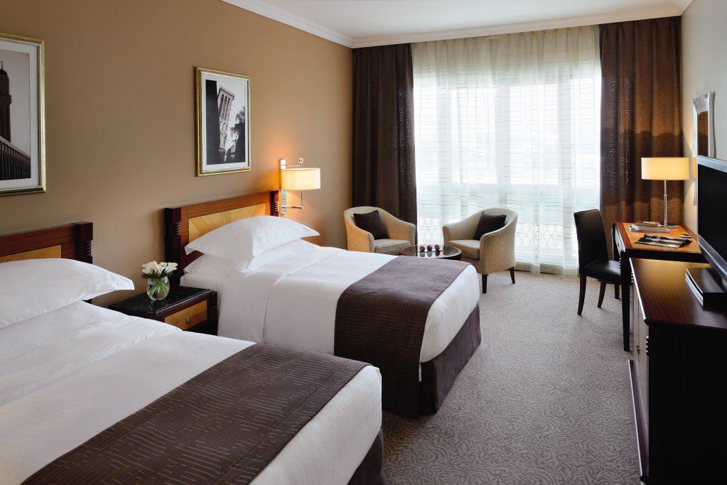 Movenpick Hotel & Apartments Bur Dubai 19