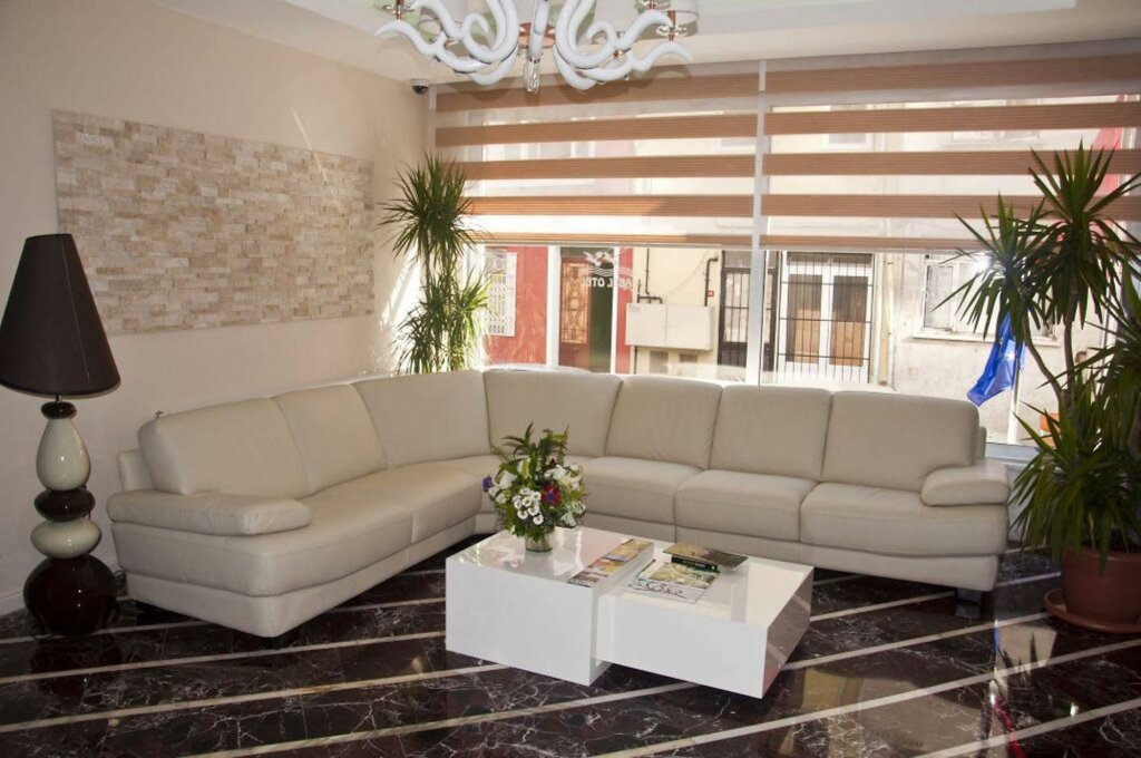 Abel Hotel 11