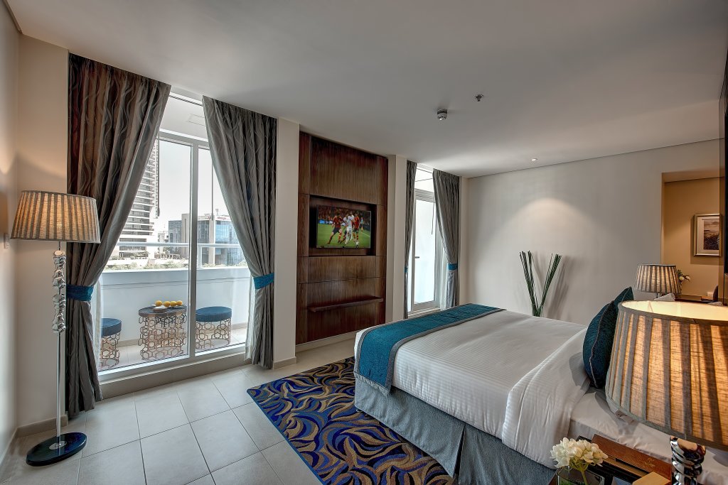 Omega Hotel 17