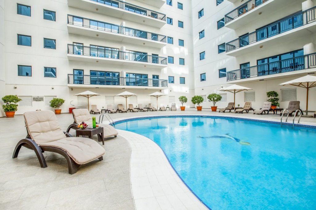 Golden Sands 10 13