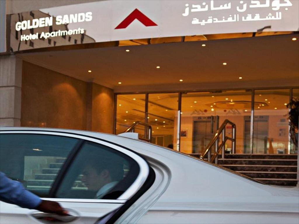 Golden Sands 10 17