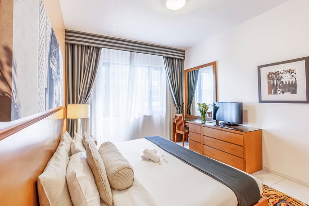 Golden Sands 10 4