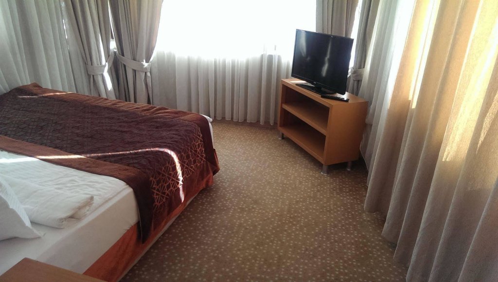 Taya Hatun Hotel 13