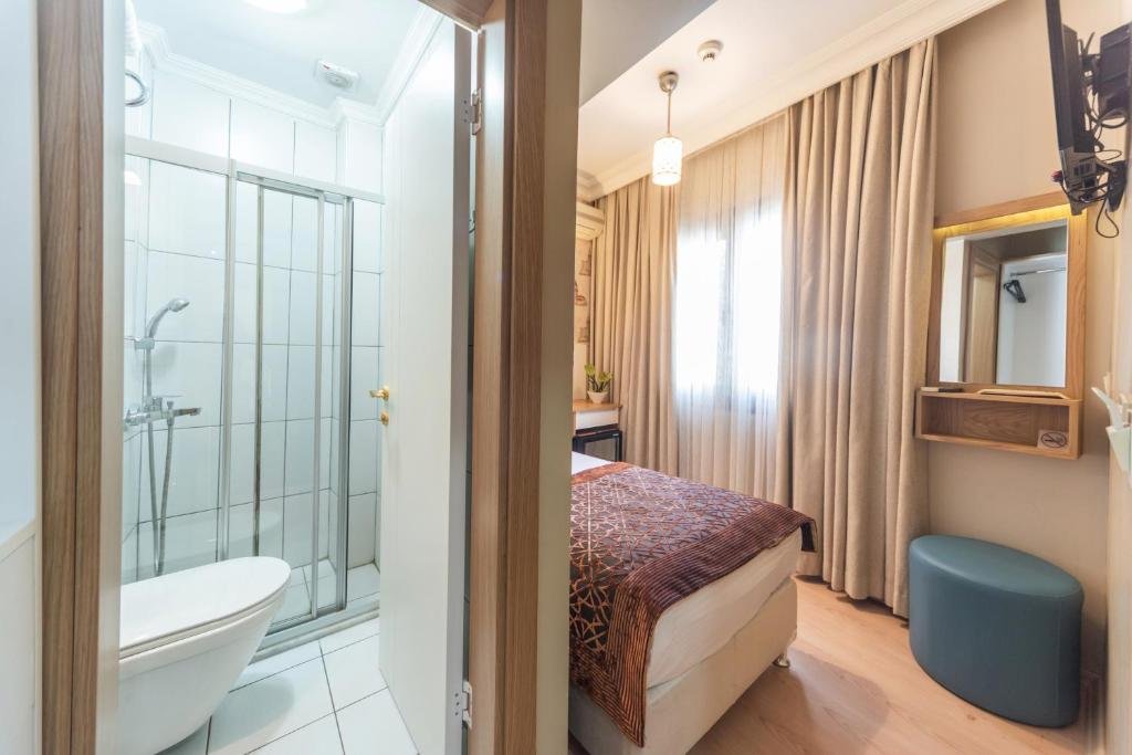 Taya Hatun Hotel 24
