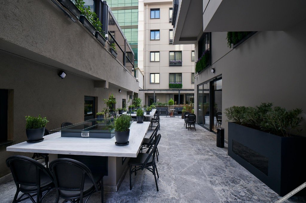 Livinton Hotel 6
