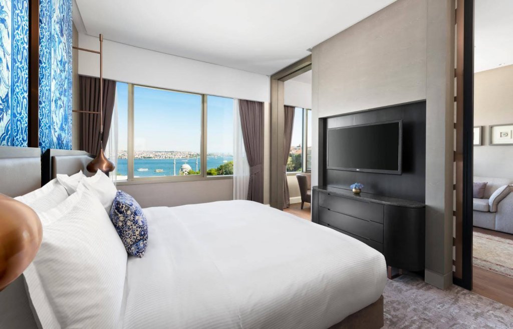 The Ritz-Carlton, Istanbul 4