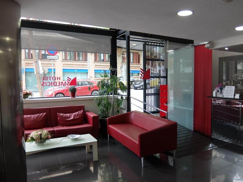 Hotel Medicis 23