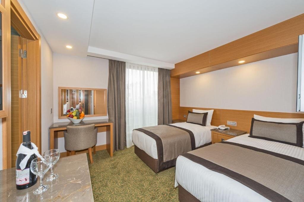 Bisetun Hotel 23