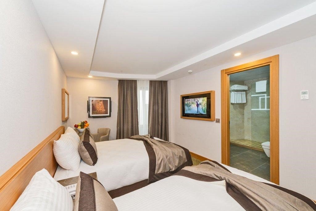 Bisetun Hotel 5