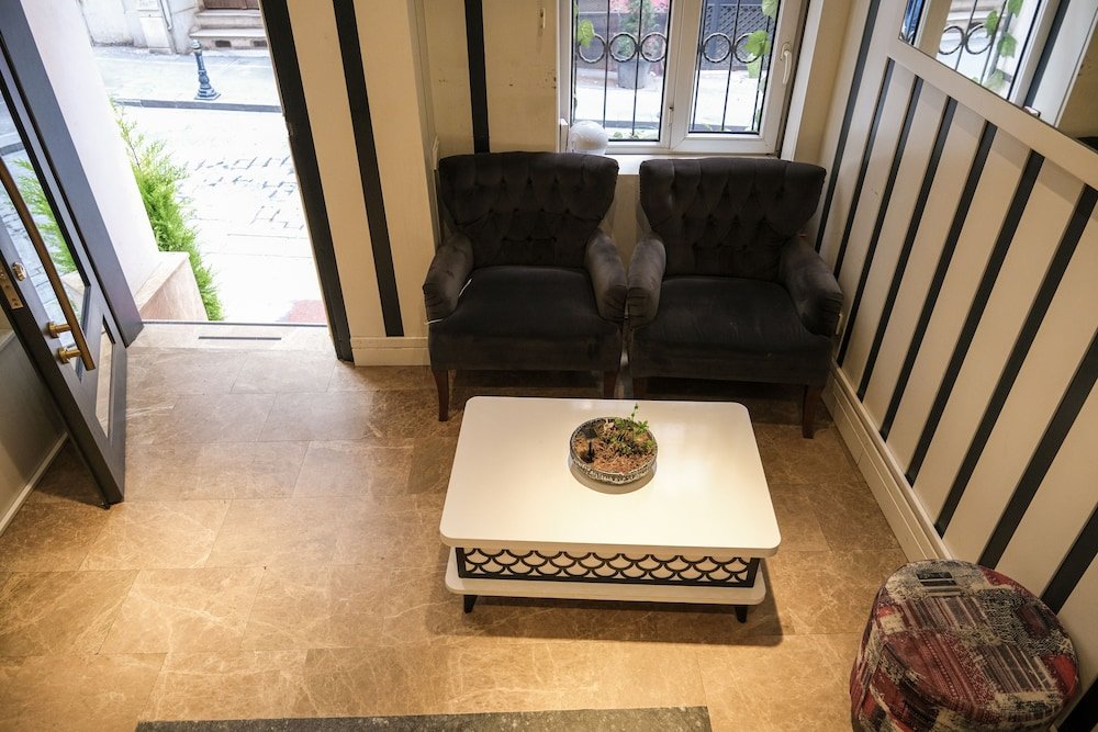 La Pazza Suites 18