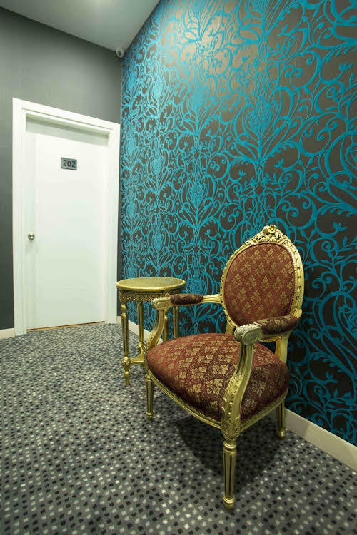 La Pazza Suites 8