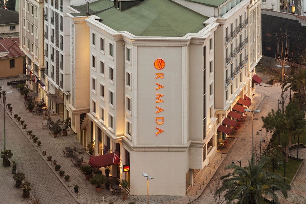 Ramada by Wyndham Istanbul Grand Bazaar 12