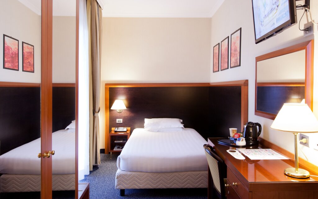 Smooth Hotel Rome West 6