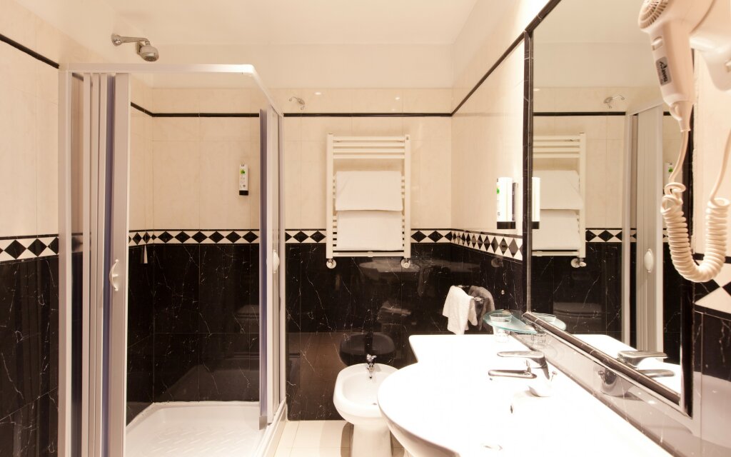 Smooth Hotel Rome West 8