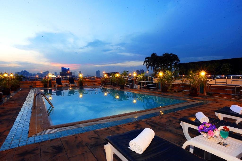 Royal Suite Hotel Bangkok 6