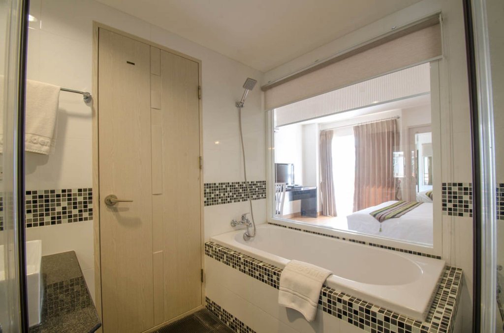 iCheck Inn Residences Sathorn 13