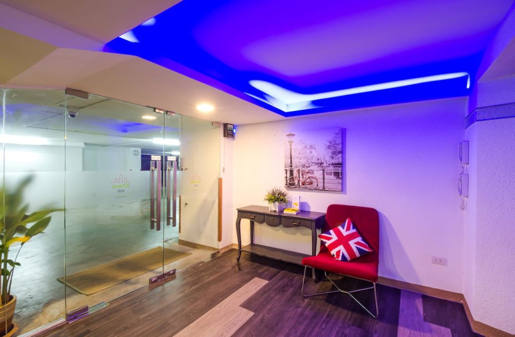 iCheck Inn Residences Sathorn 9