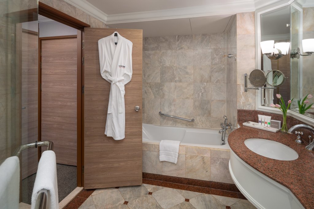 Swissotel Bangkok Ratchada 1
