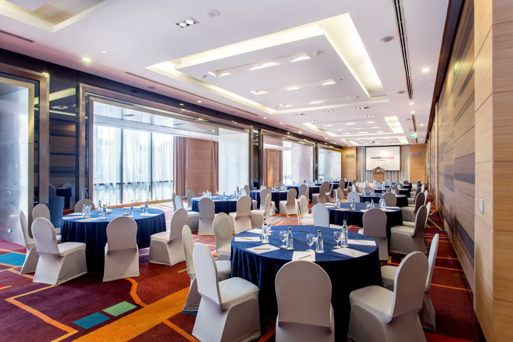 Swissotel Bangkok Ratchada 17