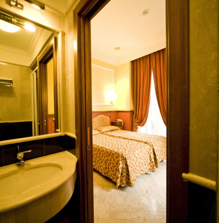 Hotel Donatello 7