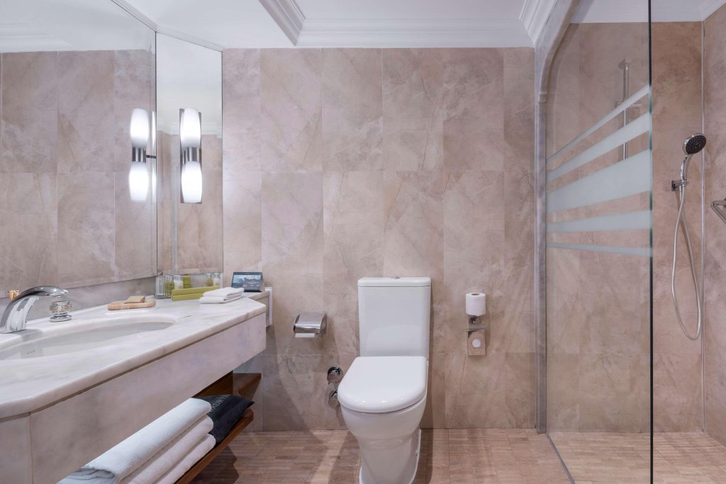 Hilton Istanbul Bosphorus 4