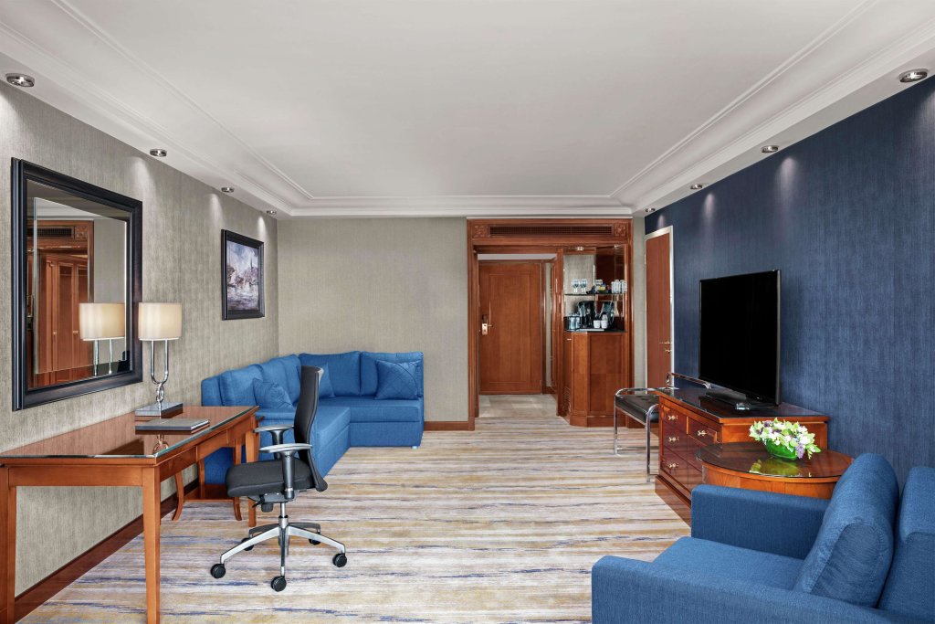 Hilton Istanbul Bosphorus 9