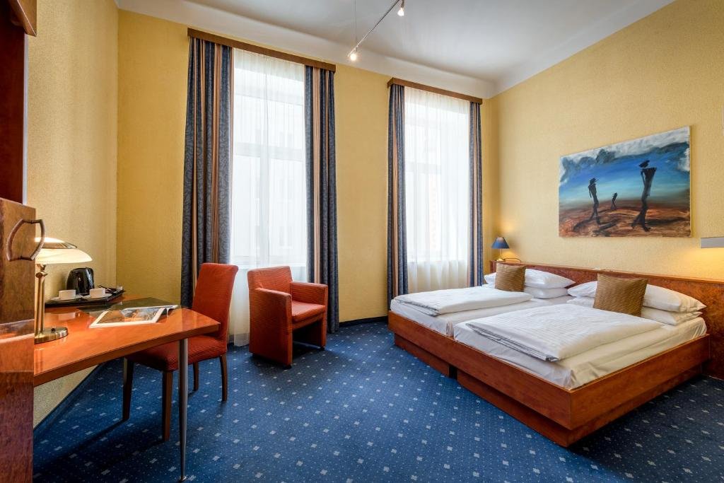 Nestroy Wien 20