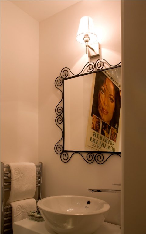 Hypnos Design Hotel 10