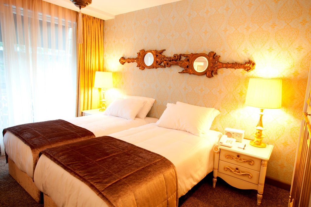 Hypnos Design Hotel 14