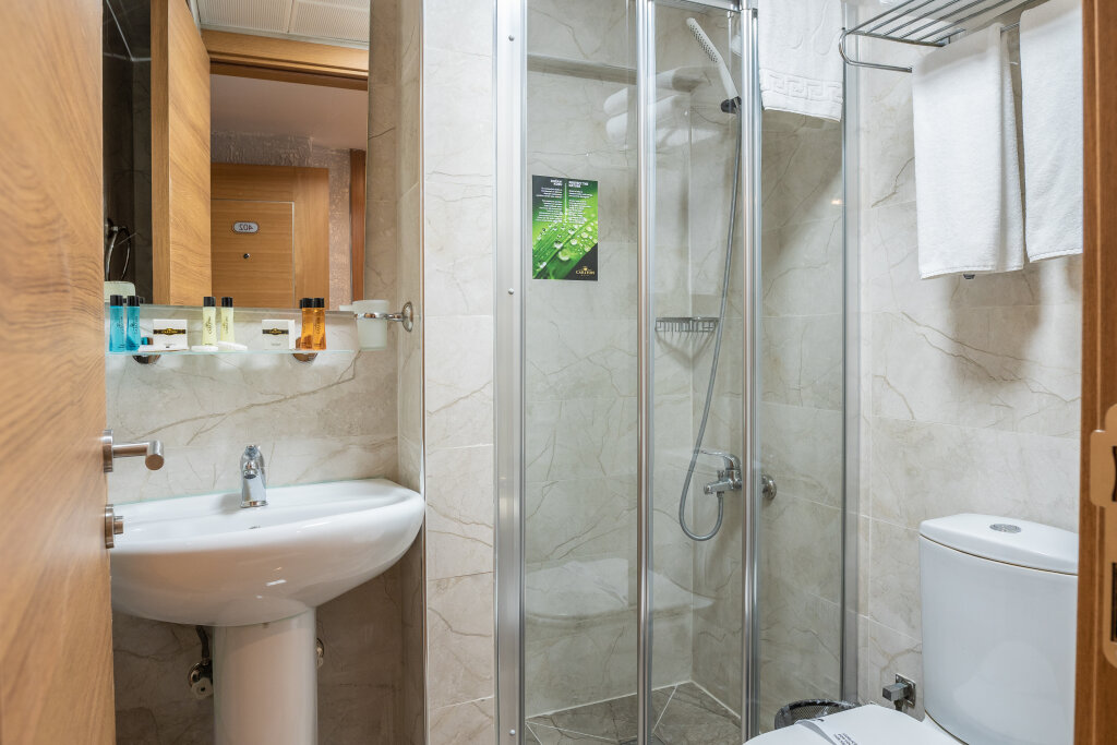 Carlton Hotel 20