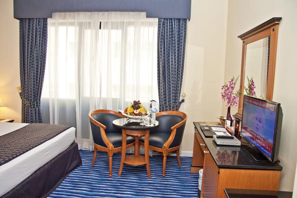 Regal Plaza Hotel 11