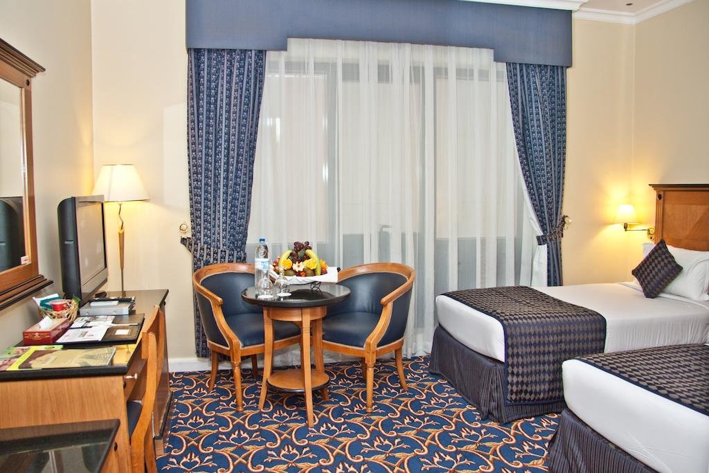 Regal Plaza Hotel 13