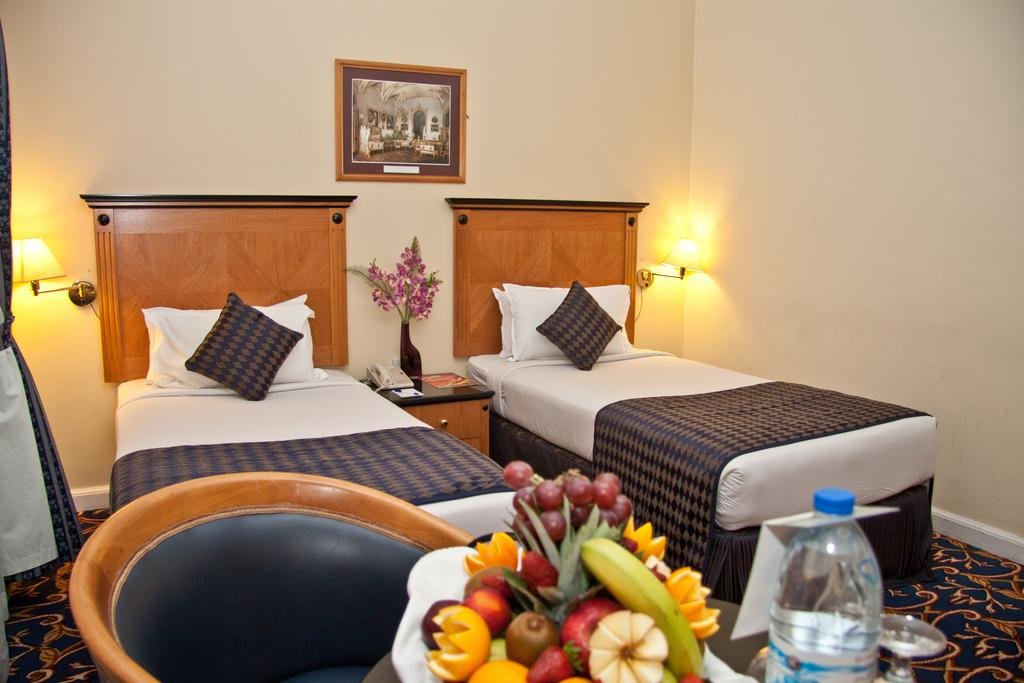 Regal Plaza Hotel 7