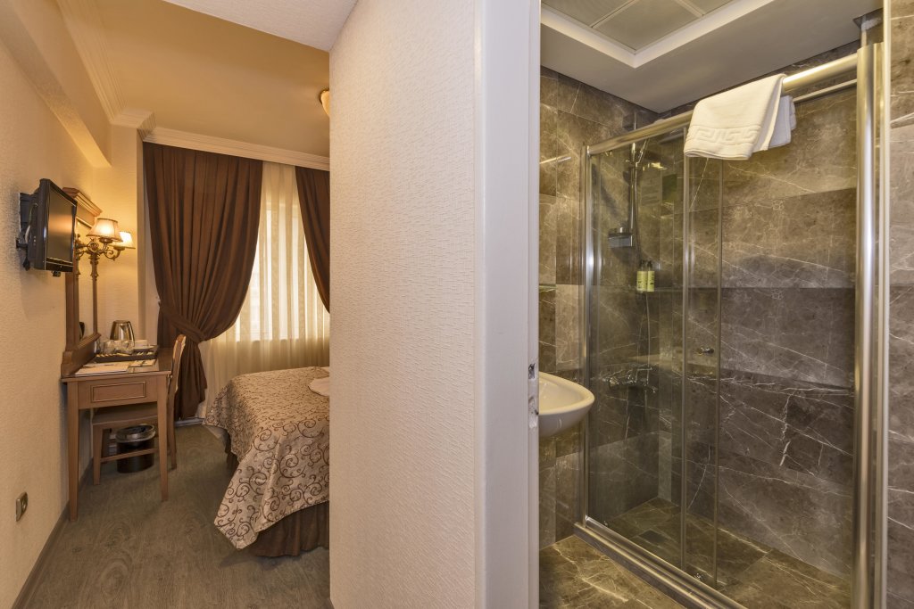 Laleli Gonen Hotel 13