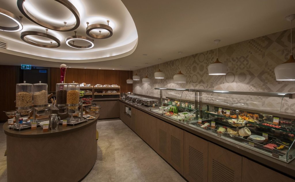 DoubleTree by Hilton Hotel Istanbul - Sirkeci 3