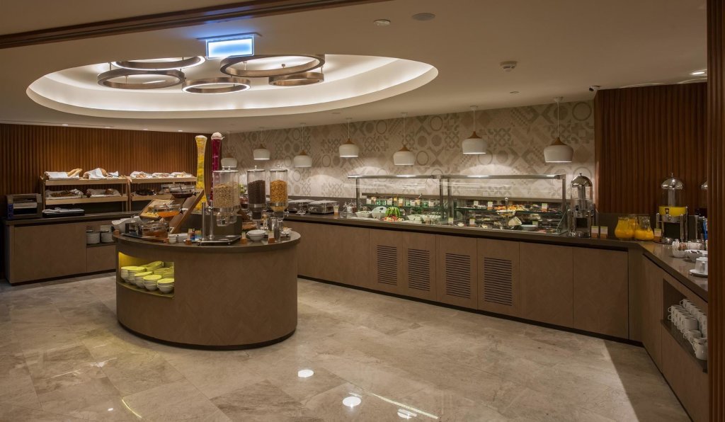 DoubleTree by Hilton Hotel Istanbul - Sirkeci 6