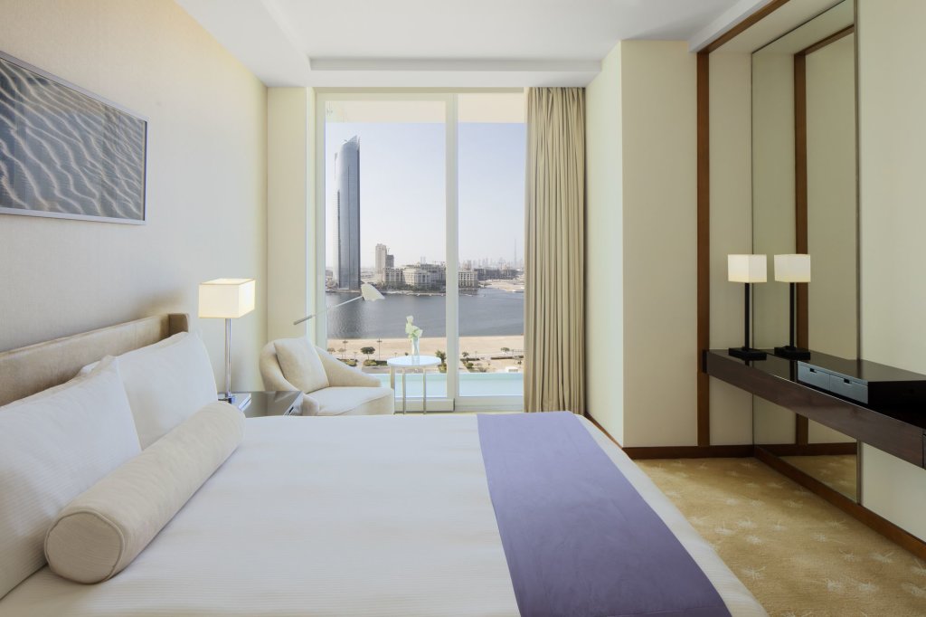 InterContinental Residence Suites Dubai Festival City, an IHG Hotel 13