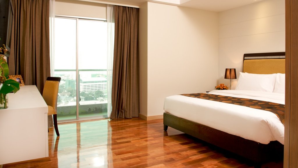 Adelphi Grande Sukhumvit 11